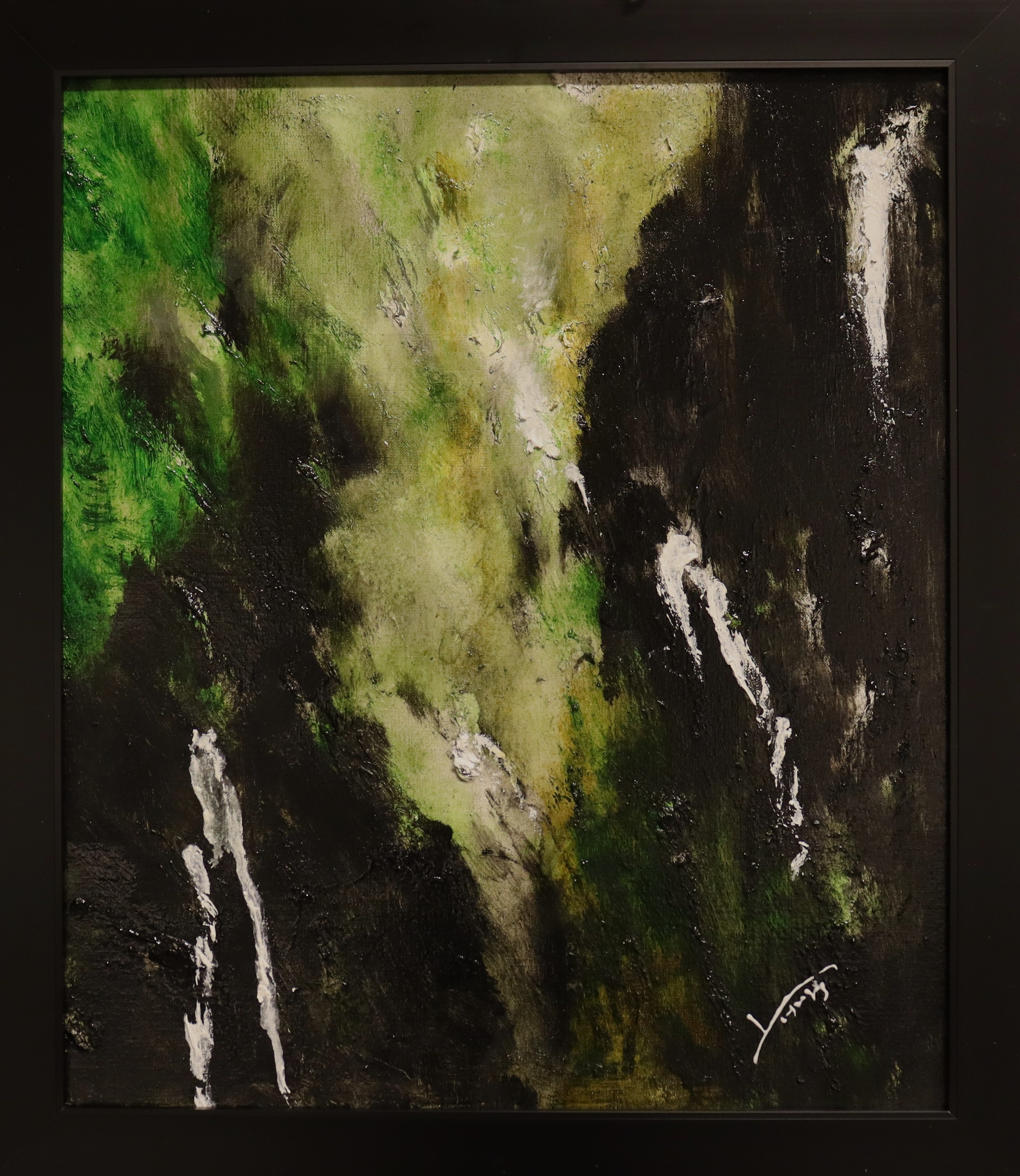 �u'25 ���i�O���[���j�Y�v